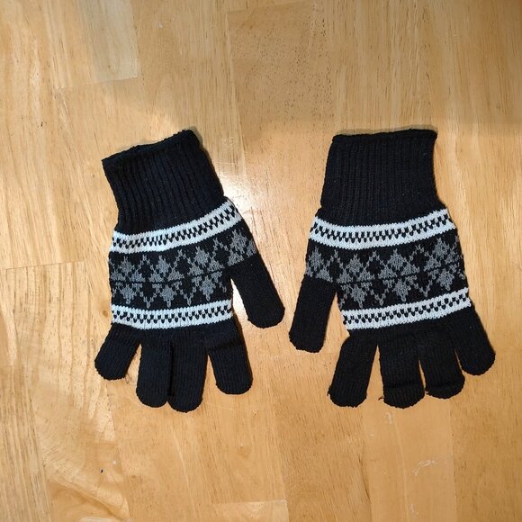 Winter Gloves - Picture 1 of 2